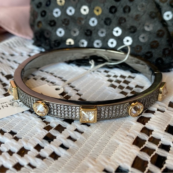 NWT BAUBLE HIGH POLISHED HEMATITE GOLD ACCENT DESIGNER INSPIRED PAVED CZ - Picture 9 of 16